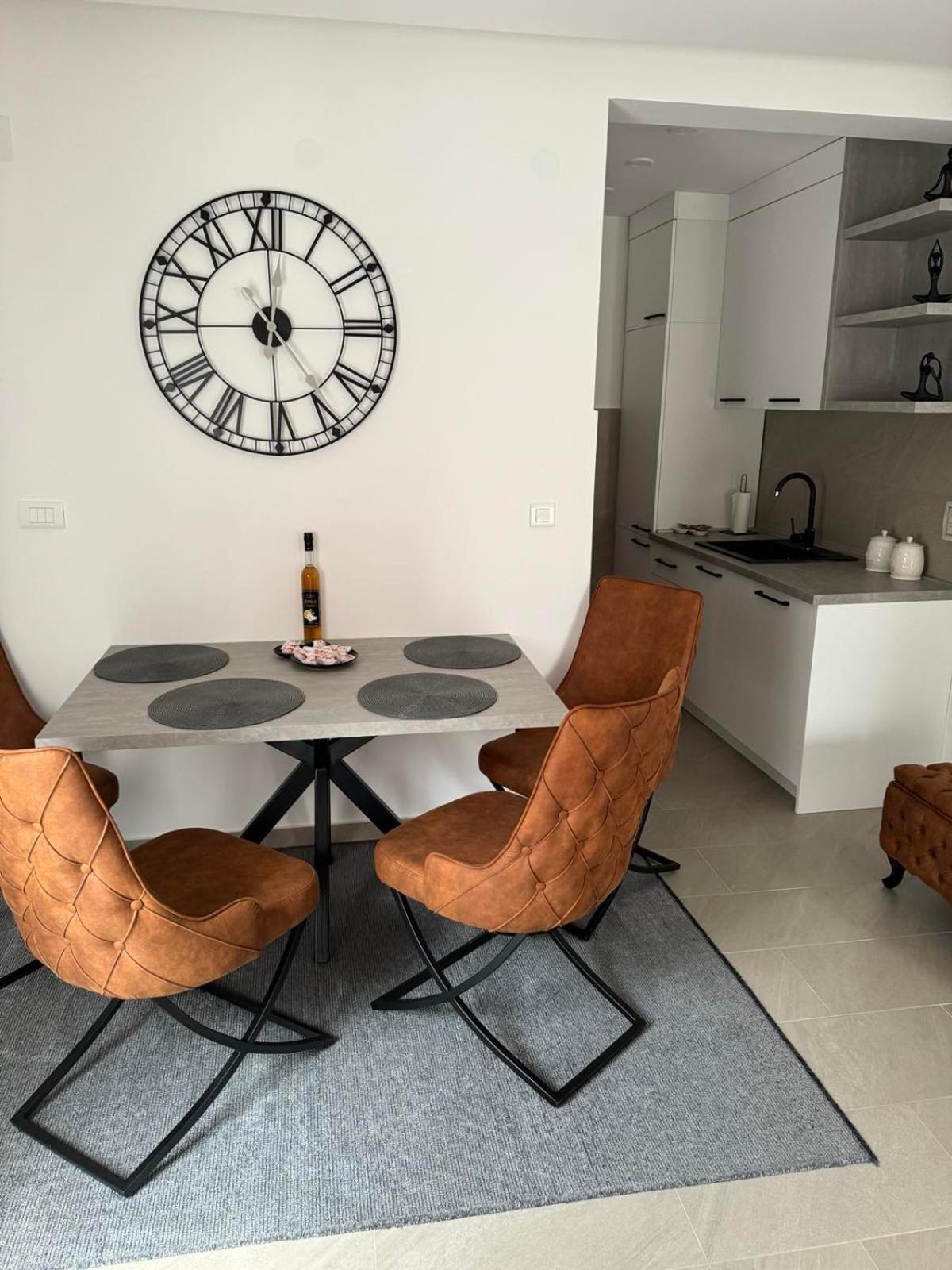 Apartman Anna Atina Budva Zewnętrze zdjęcie